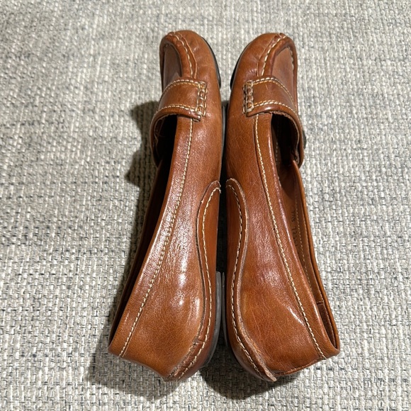 Frye Brown Leather Flats with Strap Detail - Picture 5 of 6
